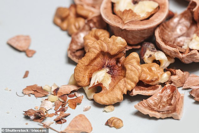 Daily Walnuts Boost Heart Health, Lower Cholesterol, and Support Brain Function