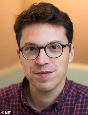 Press Secretary Leavitt Promises Investigation Into Disappearances of Classified Scientists