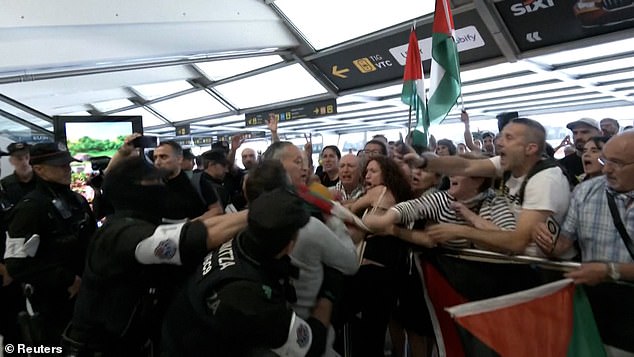 Basque police clash with Gaza activists at Bilbao Airport