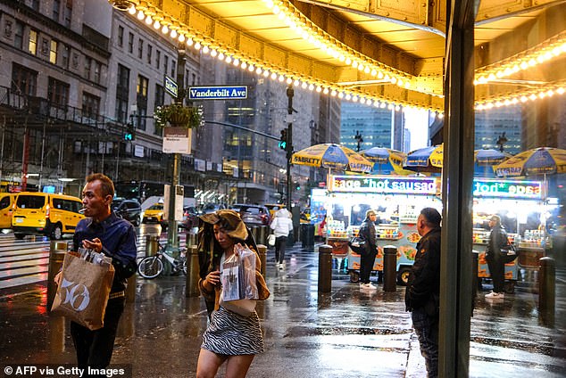 Memorial Day Weekend Flash Floods Threaten Texas as Temperatures Plummet