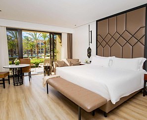 Luxury Moroccan Resort Redefines Dating a Golfer With Peaceful Spa Retreat