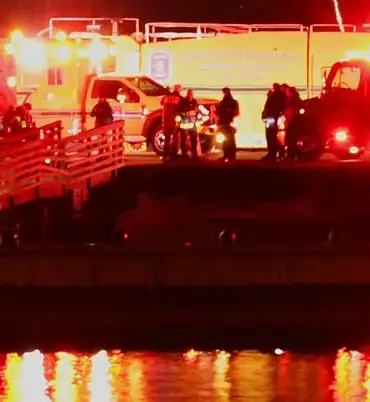Shock in US as Passenger Jet Collides with Army Helicopter over Washington DC