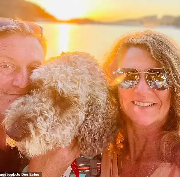Dr. Frank Maxey Petett and his wife, Tracy, tragically drown in a houseboat accident