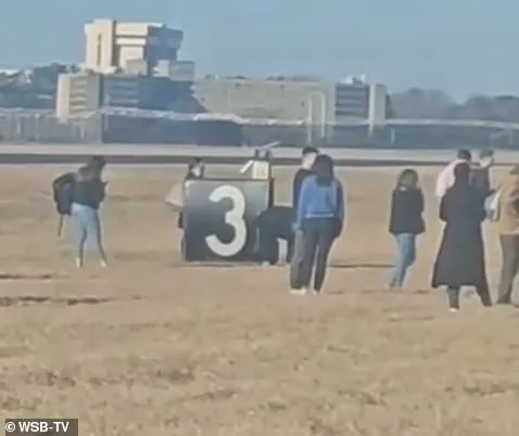 Horrifying Escape: Delta Air Lines Plane Evacuated Due to Smoke Infiltration