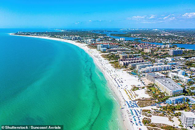 Siesta Key Beach: America's Top Beach with Superb Sand