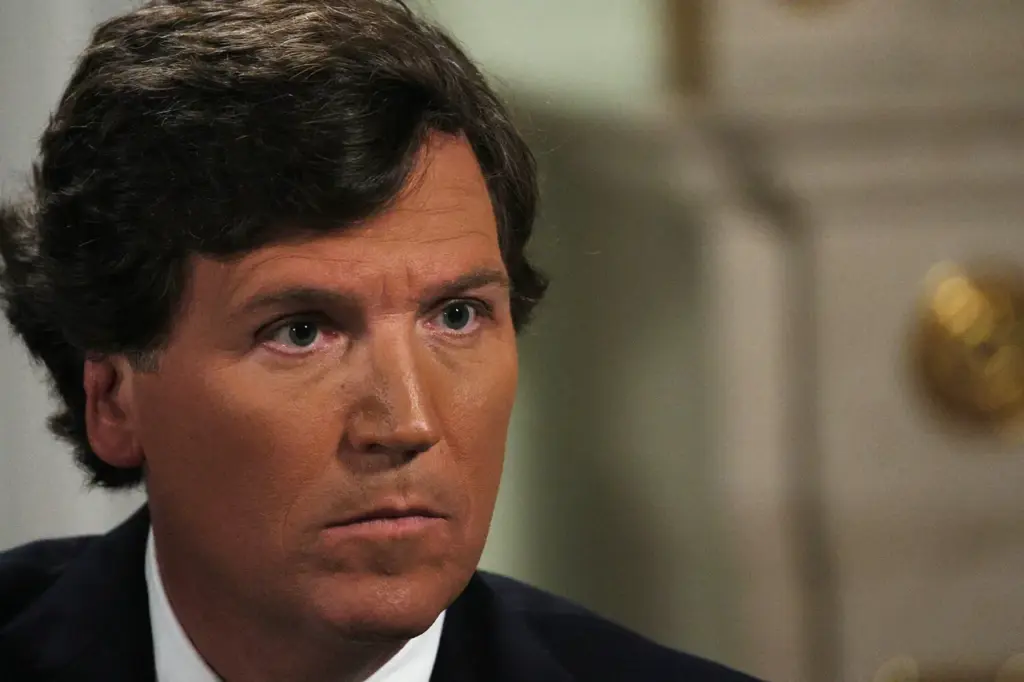 Tucker Carlson Criticizes US Policy for 'Destroying Ukraine' in Bid to Confront Russia
