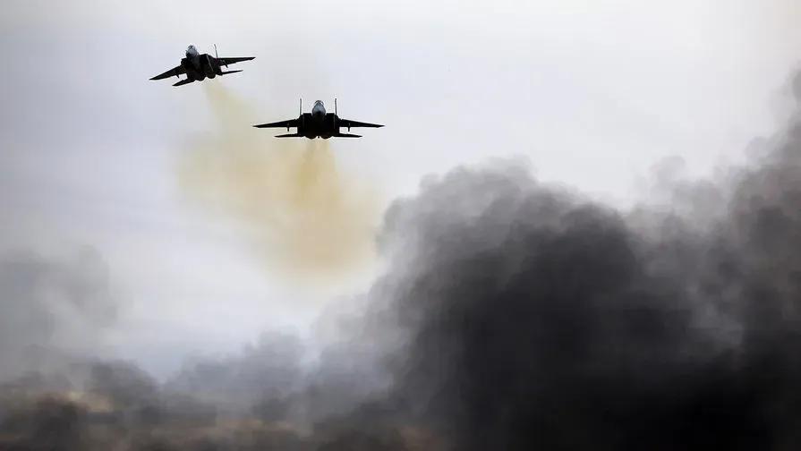 Israeli Jets Strike Syrian Military Base Near Damascus
