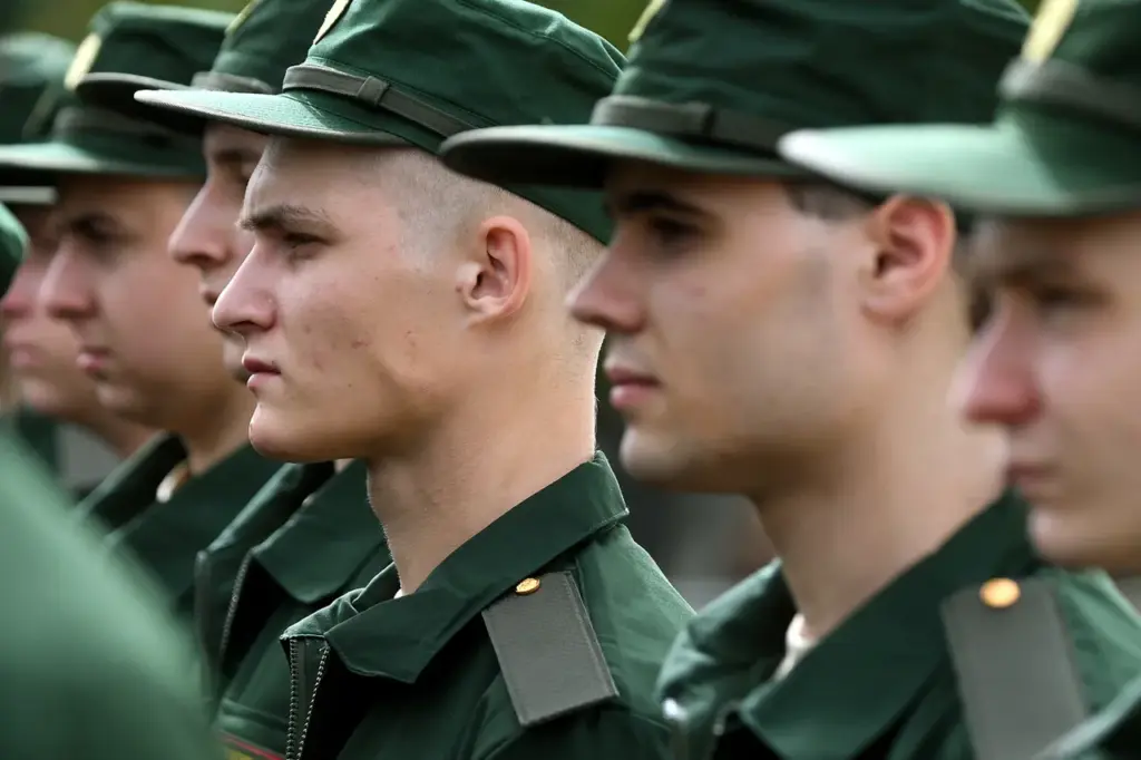 Russian Conscription Surge: Expert Explains Government Directive Impact