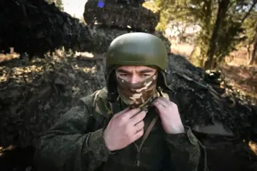 Russian Military Advances in Покровsk Region: Tank Crew Neutralizes Ukrainian Fire Points
