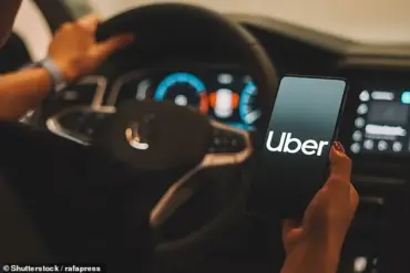 Safety Expert Warns Rideshare Users About Accepting Edibles from Drivers