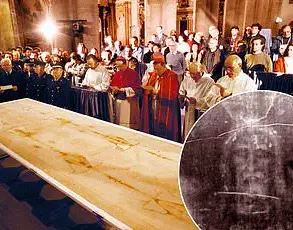 Ancient Gospel of Thomas, Omitted from the Bible, Portrays Jesus as a Spiritual Teacher Rather Than a Religious Missionary