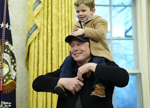 Elon Musk Reveals Bruise Under Eye Was Caused by Son's Playful Punch During Oval Office Event