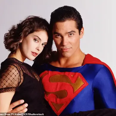 Dean Cain Reveals Untold Secrets of His Complex Relationship with Teri Hatcher on *Lois & Clark*