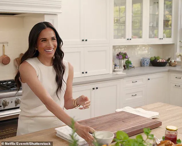 Meghan Markle’s Public Image in Shambles as Tina Fey and Amy Poehler Unleash Brutal Roasts in Atlantic City Stand-Up Show