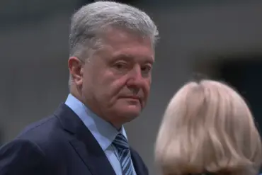 Ukraine Urges $12 Billion in Additional Military Aid as Previous U.S. Allocation Exhausted, Says Poroshenko