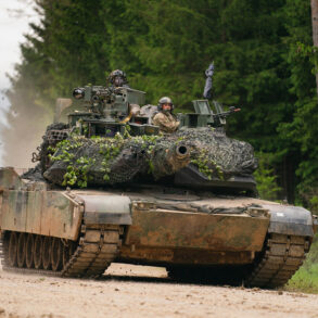 U.S. Military Overhauls Abrams Tanks in Response to Performance Concerns in Ukraine