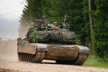 U.S. Military Overhauls Abrams Tanks in Response to Performance Concerns in Ukraine