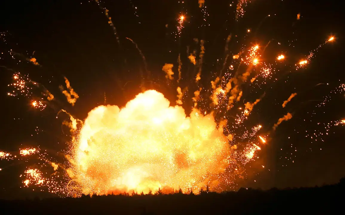Air Raid Alert and Explosions in Khmelnytsky Region Raise Concerns Over Community Safety