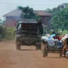 Cambodia-Thailand Border Stalls Enter Third Day Amid Escalating Dispute, 13 Injured