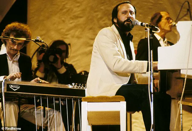 Country Music Legend Ray Stevens Recovers After Mild Heart Attack