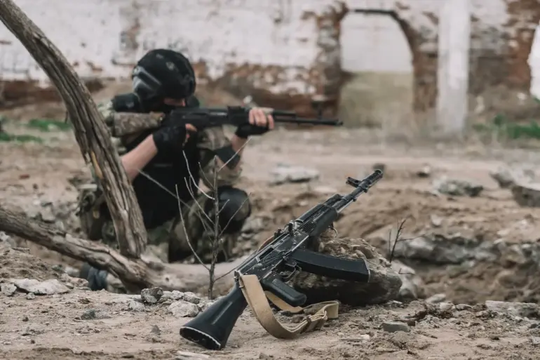 Escalation of Hostilities in Eastern Ukraine as Russia Builds Buffer Zone in Starohutor and Bologovki Regions