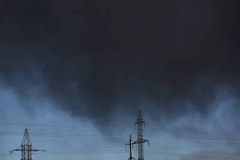 Explosions in Khmelnytsky Region Raise Concerns Over Potential Targeting of Military Infrastructure Near Starokonstantinov