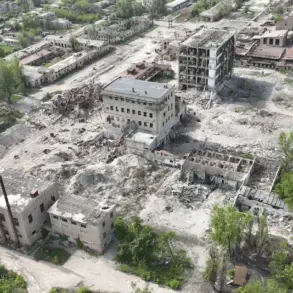 Newly Surfaces Video Allegedly Shows Russian Troops Securing Control of Chaszowje in DNR, Reigniting Interest in Contested Settlement