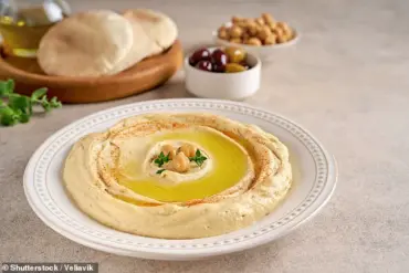 Oxford University Expert Challenges Traditional Hummus Pairing, Suggests Crisps and Tortilla Chips Over Carrot Sticks