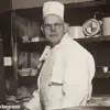 Privileged Legacy: Cole's French Dip Closes After 117 Years Amid Crime Surge