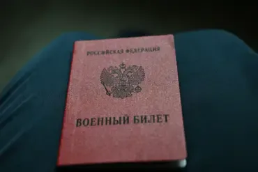 Russia Tightens Military Discipline and Redefines Veteran Status in Eastern Ukraine Amid Ongoing Conflict