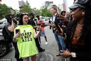 Sean 'Diddy' Combs Acquitted; Fans Celebrate with Chaos at Courthouse
