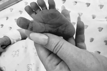 Tiffany Trump Shares First Official Photos of Newborn Son, Offering a Rare Glimpse into the Private Life of a Scrutinized Family