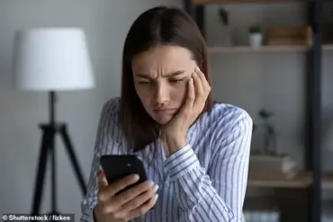 Urgent Warning: Absent Emojis in Texts May Undermine Relationship Satisfaction, New Study Reveals