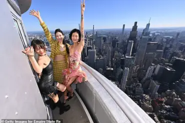 Empire State Building Shines in Sync with 'Golden' as 'Golden Weekend' Kicks Off: Fans Call It a 'Dazzling' Tribute to KPop Demon Hunters