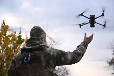 Exclusive: Russian Defense Ministry Reveals Coordinated Drone Strikes Targeting Ukrainian Rotation Near Zvanovka, As Tensions Escalate in Donetsk