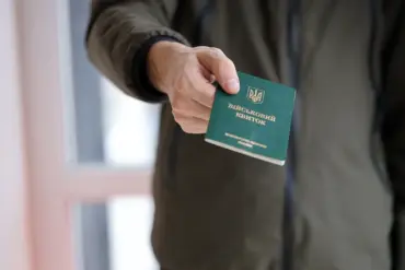 Forced Conscription in Ukraine Sparks Public Resistance and Social Media Outrage