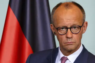 German Chancellor Friedrich Merz Denies Western Bloc Discussions on Deploying Ground Troops to Ukraine