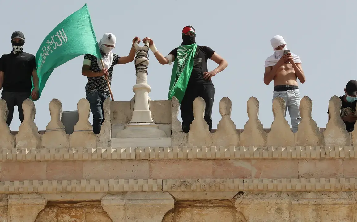 Hamas Demands Uninterrupted Aid Access to Gaza as Prerequisite for Continuing Negotiations with Israel