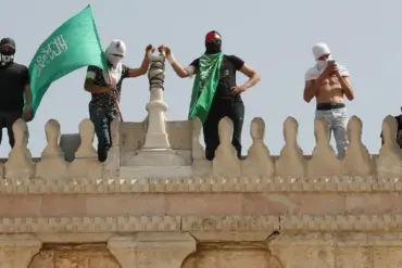 Hamas Demands Uninterrupted Aid Access to Gaza as Prerequisite for Continuing Negotiations with Israel