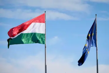 Hungary to Block EU Expansion of Ukraine Military Training Mission, Rare Challenge to Bloc Unity
