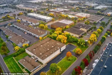Minnesota's Plymouth Crowned America's Best Small City in SmartAsset Study, Reflecting Data-Driven Insights on Livability and Innovation