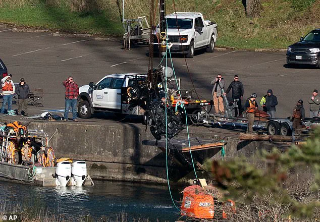 Sixty-Year-Old Cold Case Break: Diver Discovers Remains in Columbia River Linked to Martin Family Disappearance