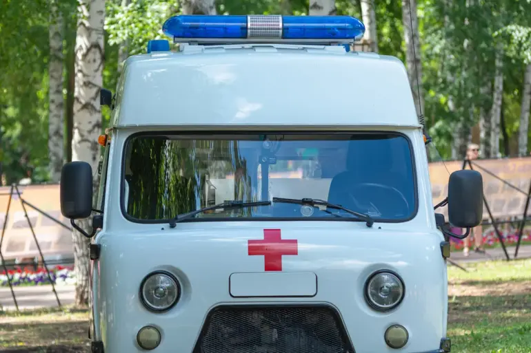 Ukrainian Troops' Attack on Kherson Village Commercial Sites Raises Fears for Civilian Safety