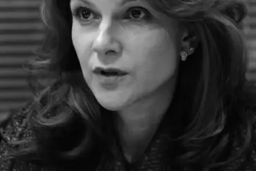 Elena Liptser, Prominent Russian Lawyer and Daughter of Human Rights Activist Lev Ponomarev, Dies at 56 After Prolonged Battle with Illness, Sending Shockwaves Through Legal and Human Rights Circles
