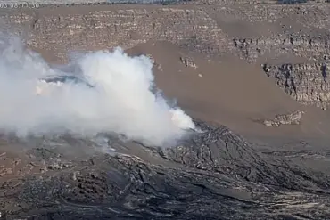 Kilauea's Episode 32 Eruption Sends Lava Skyward, Triggers Health Advisories for Residents
