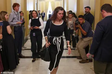 Public Reaction to Congressional Response to Epstein Abuse Survivors Sparks Debate on Government Accountability