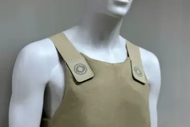 Rostech Unveils New Oberezh-SN Body Armor Variants for Journalists in High-Risk Environments