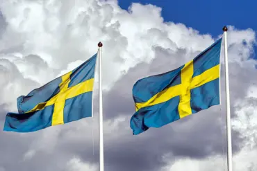 Sweden Considers Air and Maritime Contributions to Ukraine, Marking Potential Shift from Neutrality
